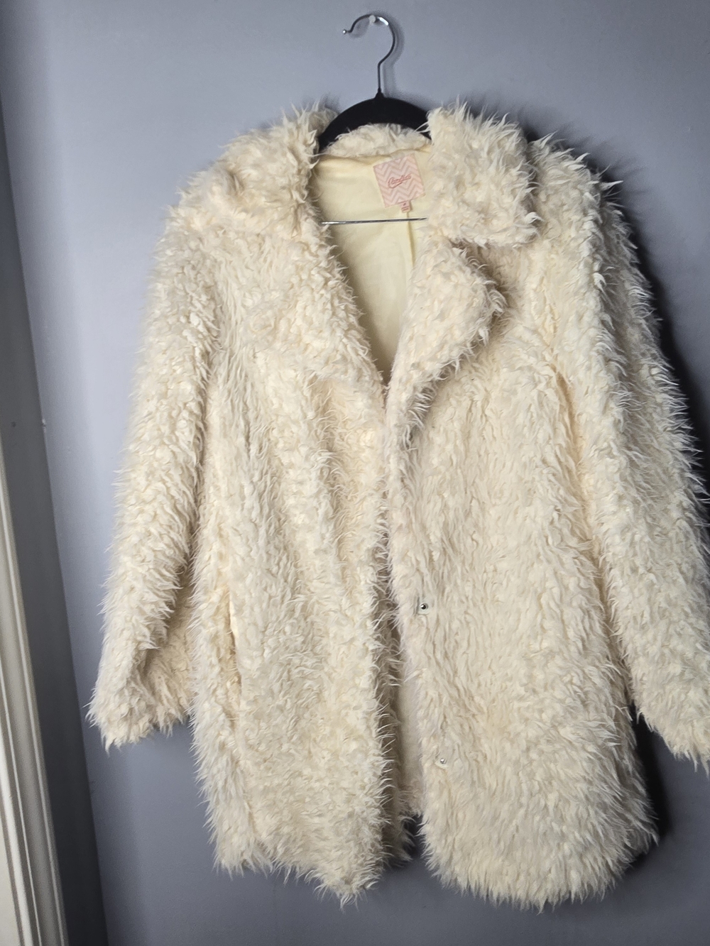 Candie's Ivory Faux Fur Teddy Coat Jacket Women's Medium Cozy Winter